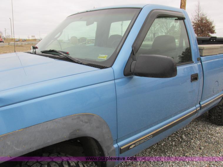 image for item K2010 1996 Chevrolet Cheyenne 2500 pickup truck