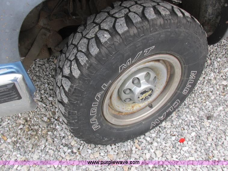 image for item K2010 1996 Chevrolet Cheyenne 2500 pickup truck