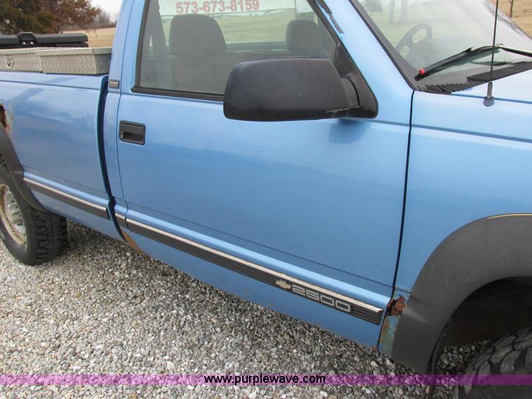 image for item K2010 1996 Chevrolet Cheyenne 2500 pickup truck