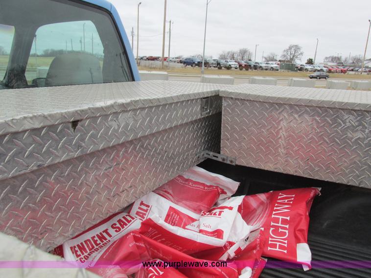 image for item K2010 1996 Chevrolet Cheyenne 2500 pickup truck