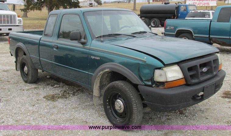 image for item K2011 1998 Ford Ranger SuperCab pickup truck