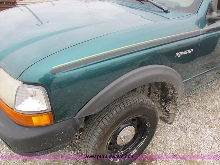image for item K2011 1998 Ford Ranger SuperCab pickup truck
