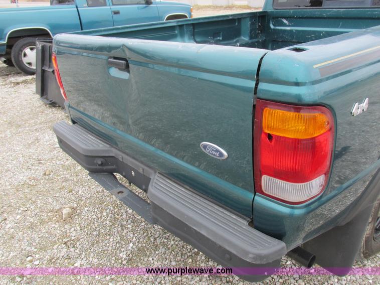 image for item K2011 1998 Ford Ranger SuperCab pickup truck