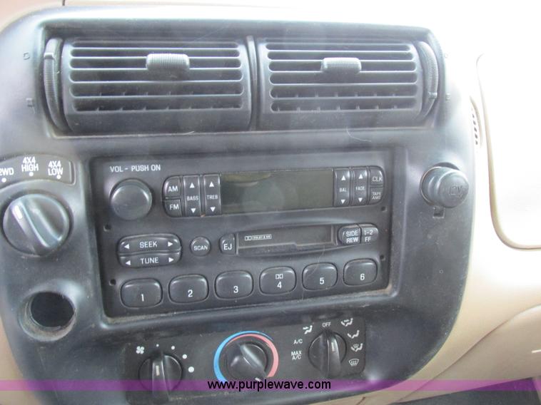 image for item K2011 1998 Ford Ranger SuperCab pickup truck