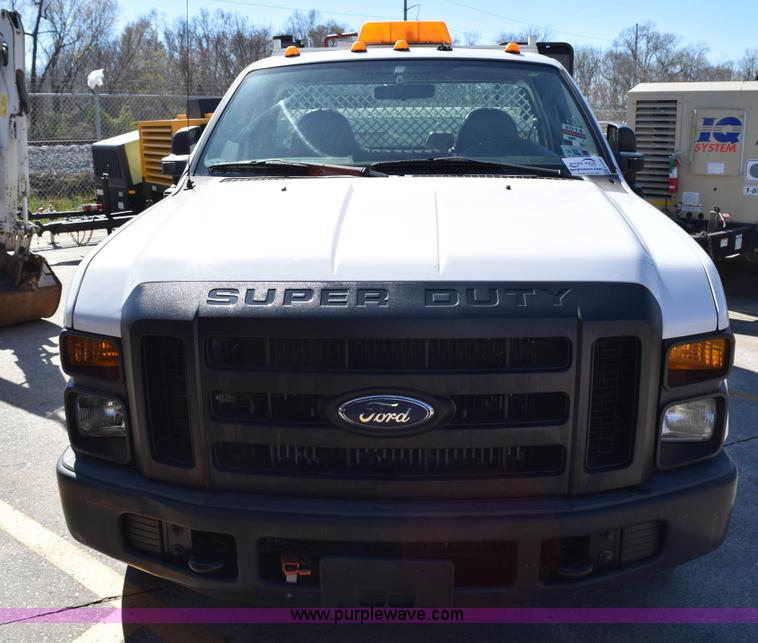 image for item K2290 2008 Ford F350 Super Duty XL service truck