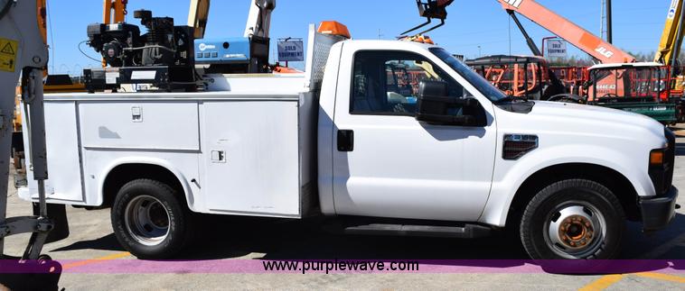 image for item K2290 2008 Ford F350 Super Duty XL service truck