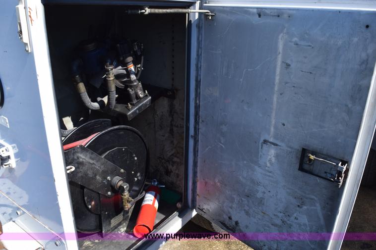 image for item K2290 2008 Ford F350 Super Duty XL service truck