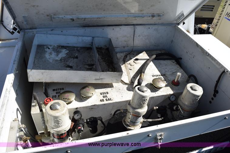 image for item K2290 2008 Ford F350 Super Duty XL service truck