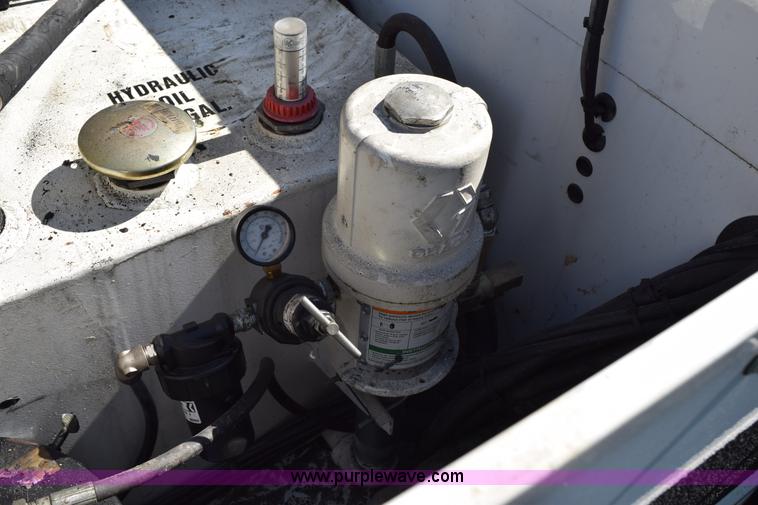 image for item K2290 2008 Ford F350 Super Duty XL service truck