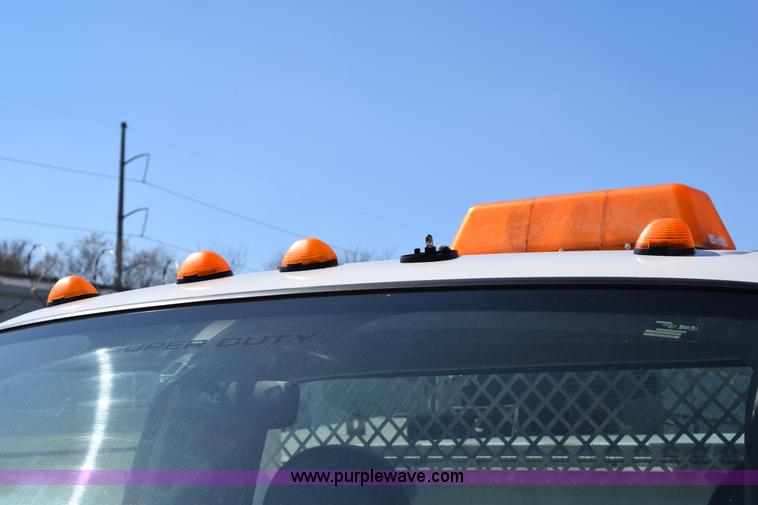 image for item K2290 2008 Ford F350 Super Duty XL service truck