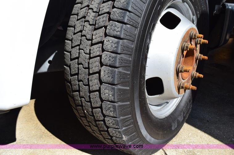 image for item K2290 2008 Ford F350 Super Duty XL service truck