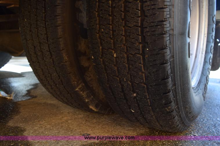 image for item K2290 2008 Ford F350 Super Duty XL service truck