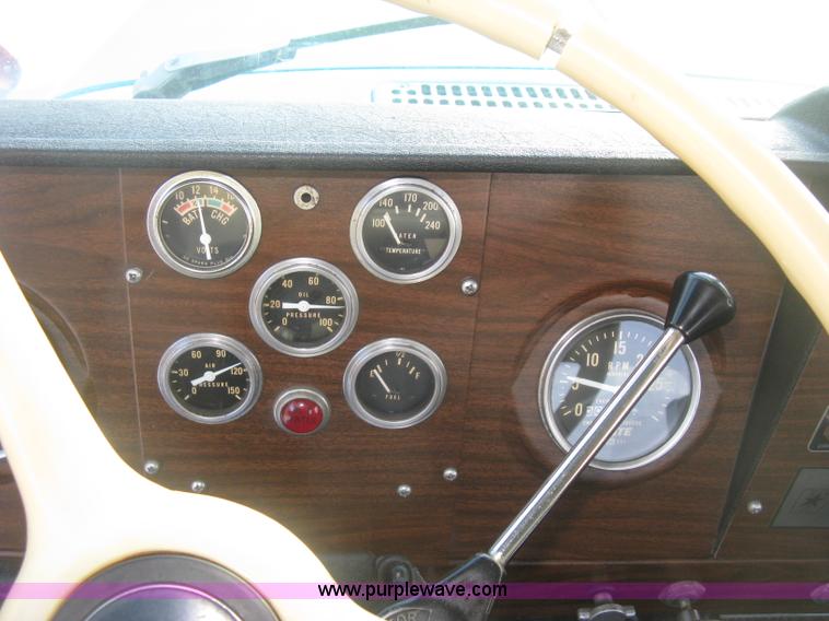 image for item K2779 1974 White Western Star 4964-2 semi truck