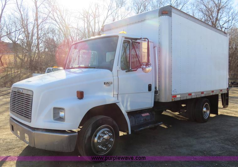 image for item K7040 2000 Freightliner FL50 box truck