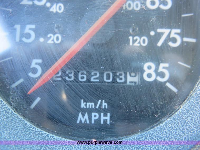 image for item K7040 2000 Freightliner FL50 box truck