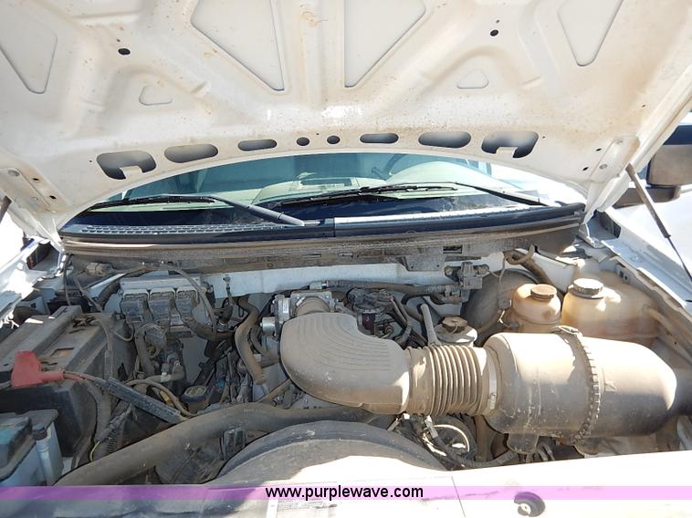 image for item K7050 2006 Ford F150 XL SuperCab pickup truck