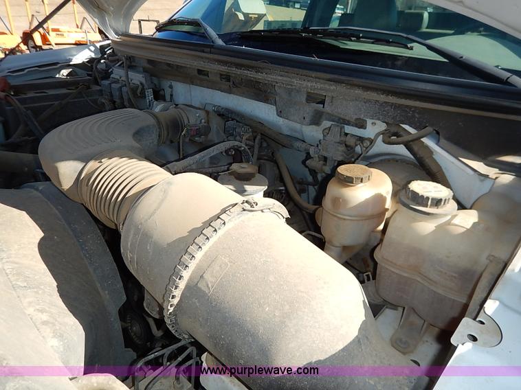 image for item K7050 2006 Ford F150 XL SuperCab pickup truck