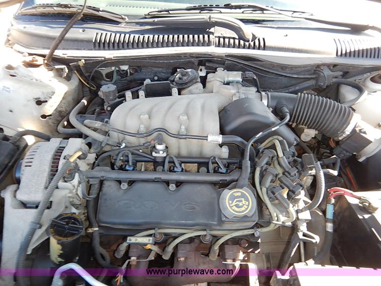 image for item K7051 1999 Ford Taurus LX