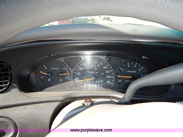 image for item K7053 1998 Ford Taurus LX