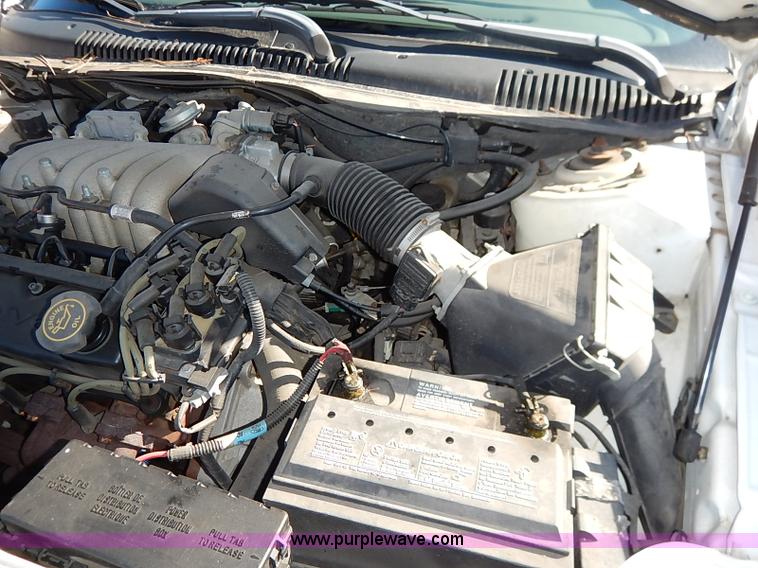 image for item K7053 1998 Ford Taurus LX