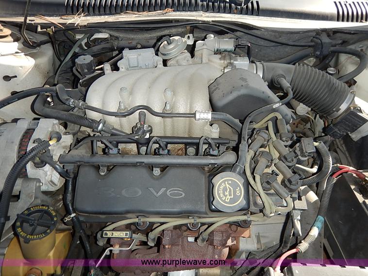 image for item K7053 1998 Ford Taurus LX