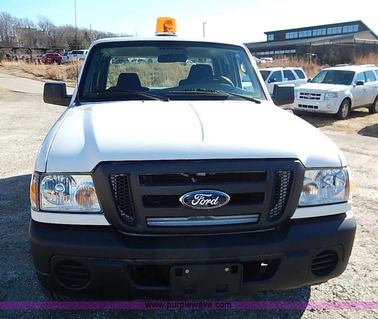image for item K7054 2008 Ford Ranger XL SuperCab pickup truck