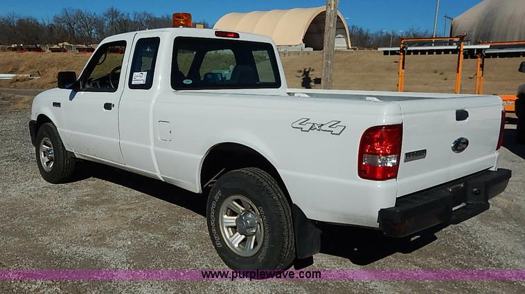 image for item K7054 2008 Ford Ranger XL SuperCab pickup truck
