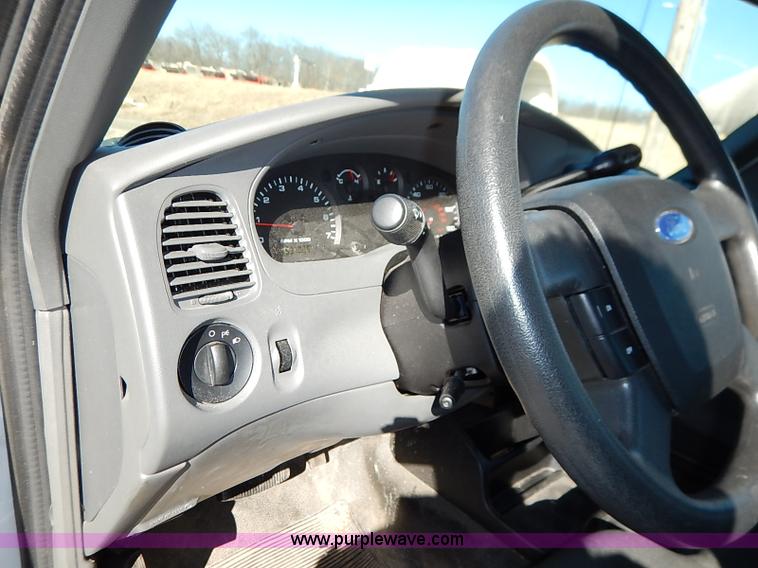 image for item K7054 2008 Ford Ranger XL SuperCab pickup truck