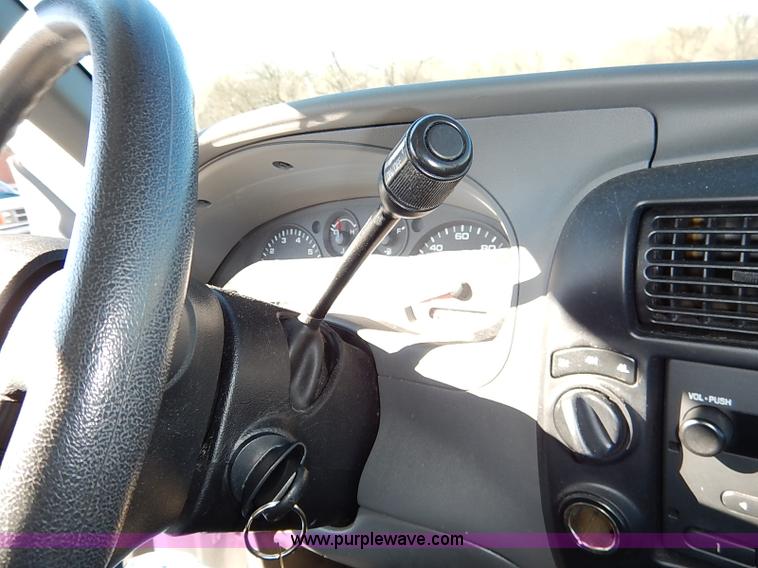 image for item K7054 2008 Ford Ranger XL SuperCab pickup truck