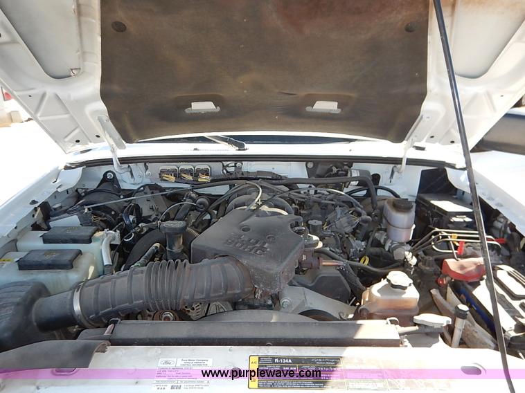 image for item K7054 2008 Ford Ranger XL SuperCab pickup truck