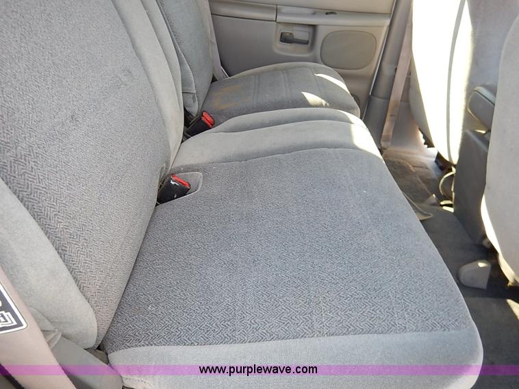 image for item K7055 2000 Ford Explorer XLS SUV