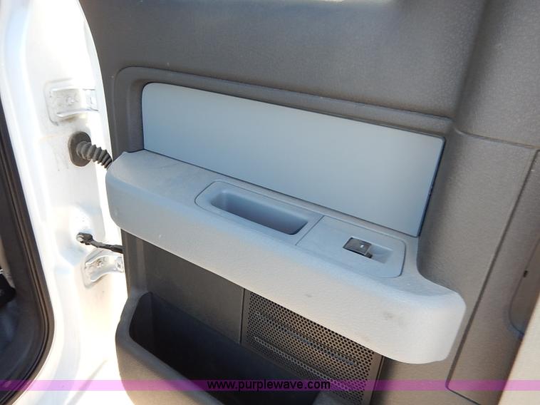 image for item K7056 2013 Ford F150 XL SuperCab pickup truck