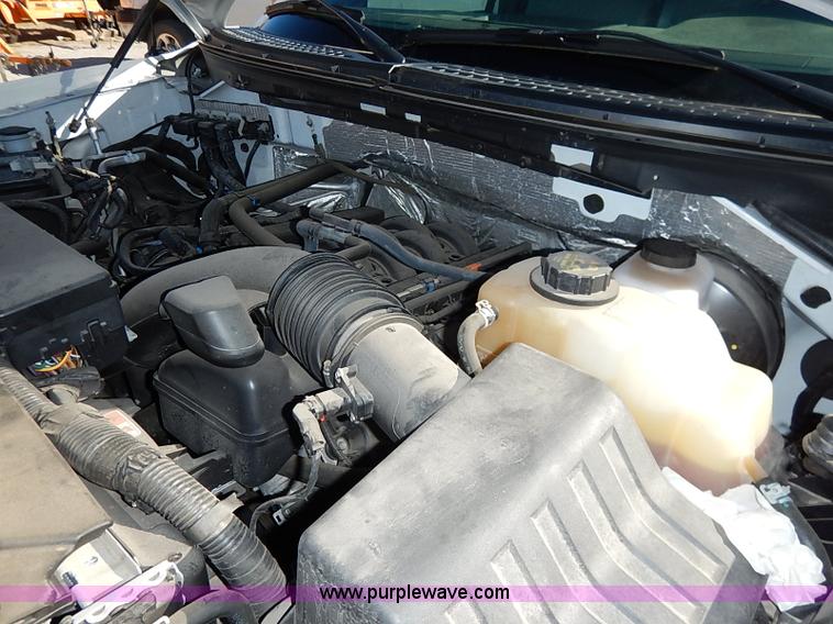 image for item K7056 2013 Ford F150 XL SuperCab pickup truck