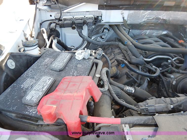 image for item K7056 2013 Ford F150 XL SuperCab pickup truck