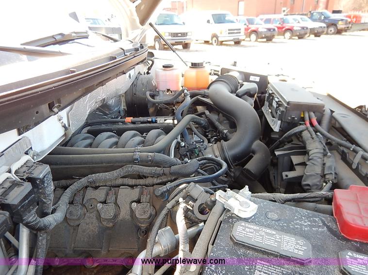 image for item K7056 2013 Ford F150 XL SuperCab pickup truck