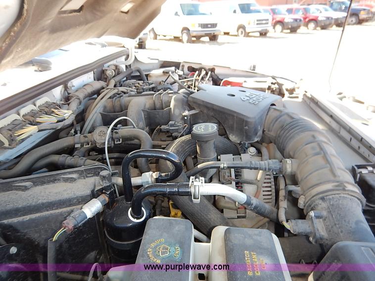 image for item K7057 2007 Ford Ranger XL SuperCab pickup truck