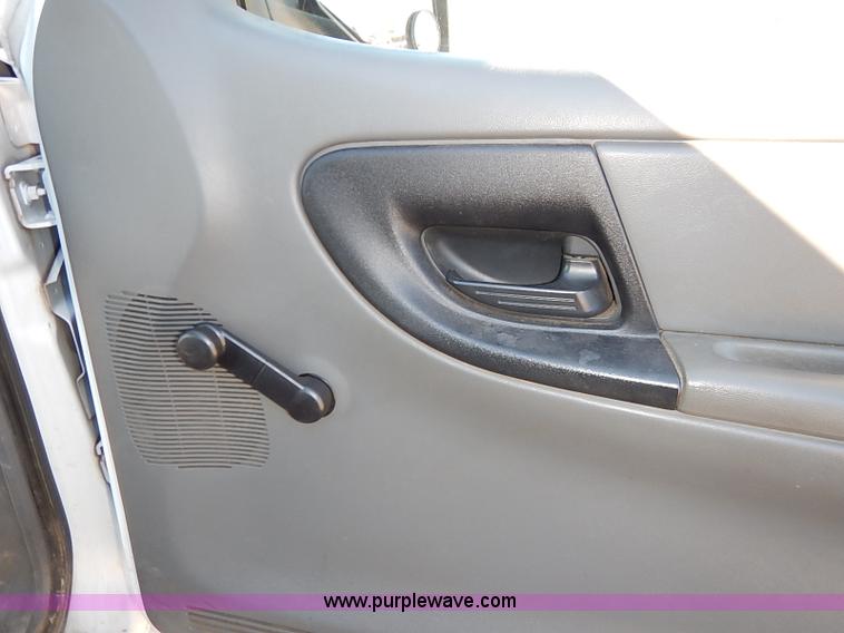 image for item K7057 2007 Ford Ranger XL SuperCab pickup truck