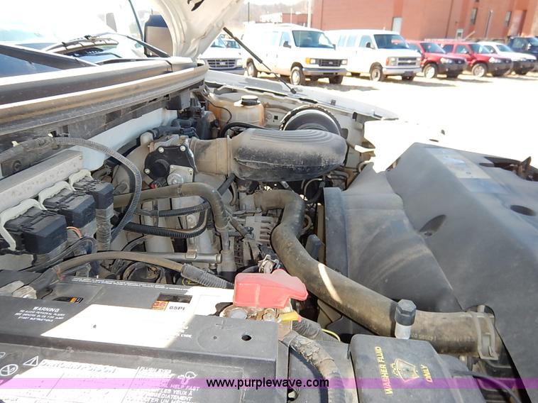 image for item K7059 2006 Ford F150 XL SuperCab pickup truck