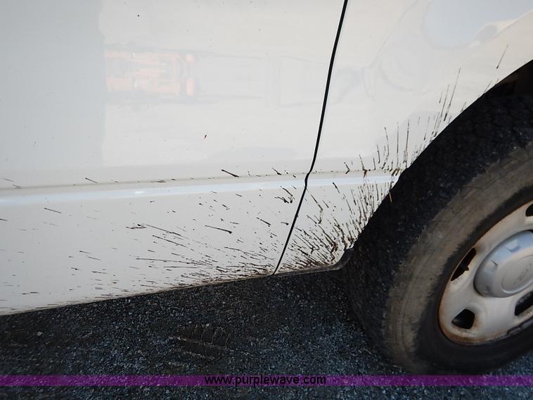 image for item K7059 2006 Ford F150 XL SuperCab pickup truck