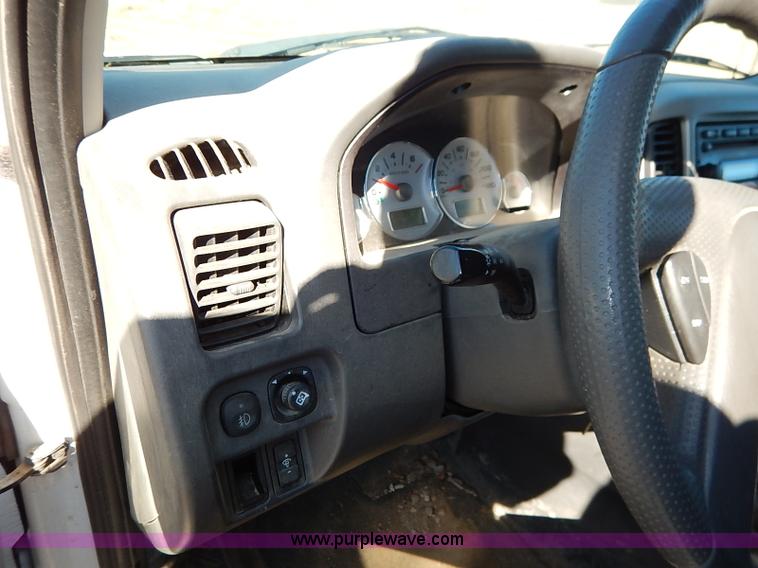 image for item K7060 2005 Ford Escape Hybrid SUV