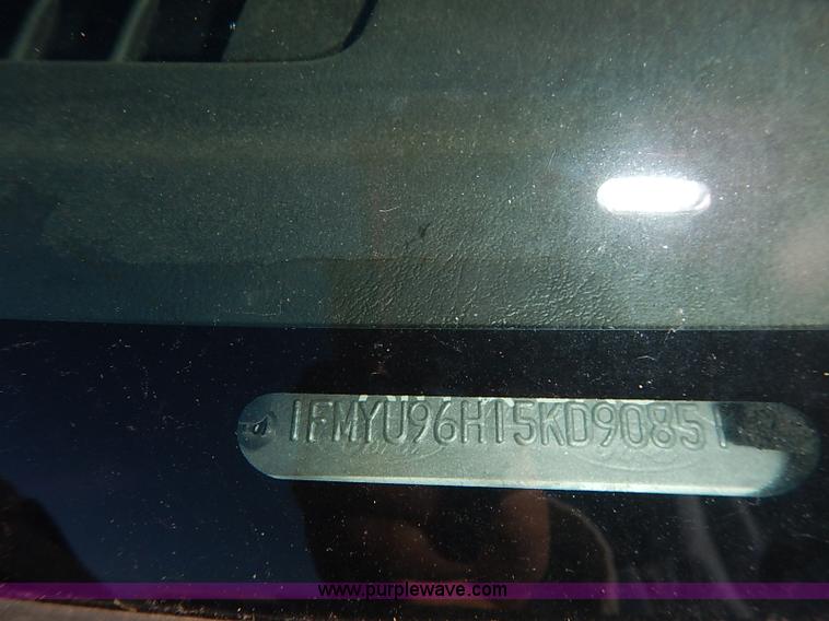 image for item K7060 2005 Ford Escape Hybrid SUV