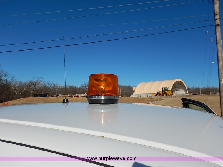 image for item K7061 2002 Ford F150 XL SuperCab pickup truck