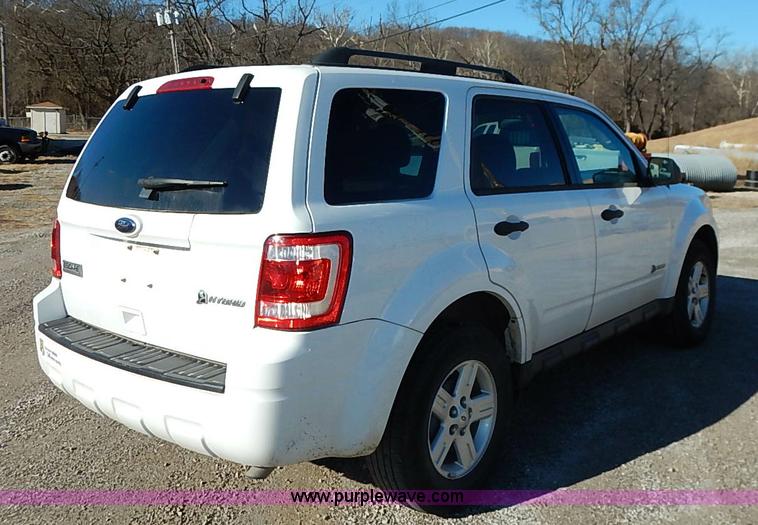 image for item K7063 2010 Ford Escape Hybrid SUV