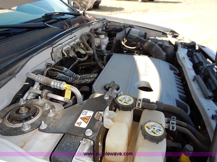 image for item K7063 2010 Ford Escape Hybrid SUV