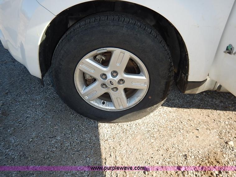 image for item K7063 2010 Ford Escape Hybrid SUV
