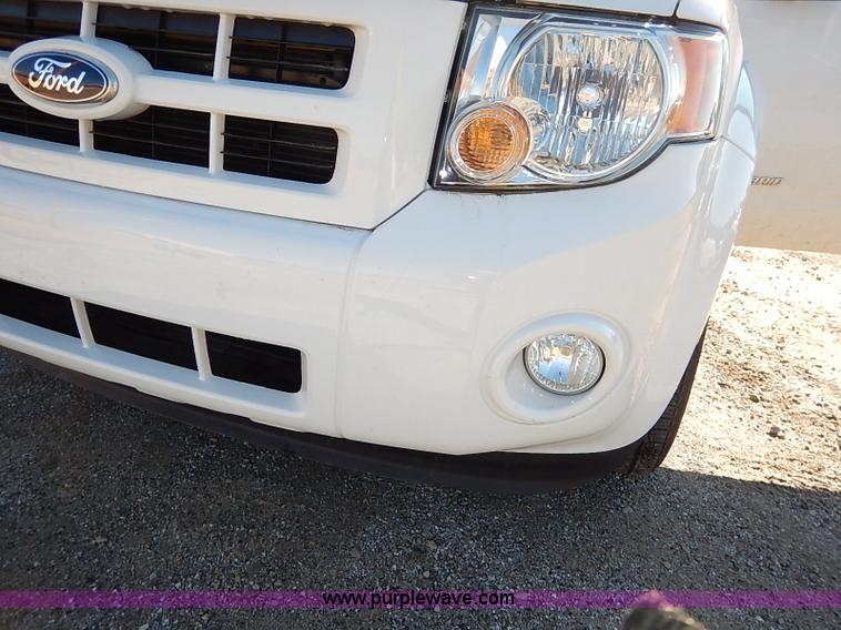 image for item K7063 2010 Ford Escape Hybrid SUV