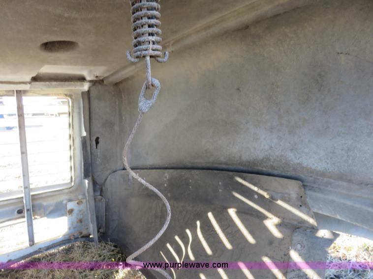 image for item K7211 International 9400 truck hood and doors