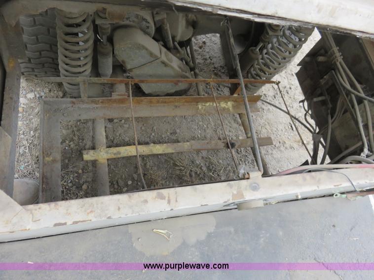 image for item K7215 Westinghouse golf cart