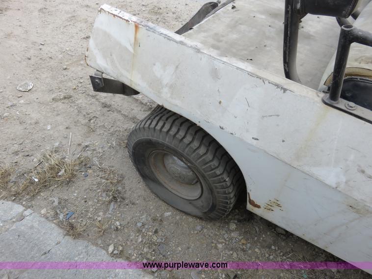 image for item K7215 Westinghouse golf cart