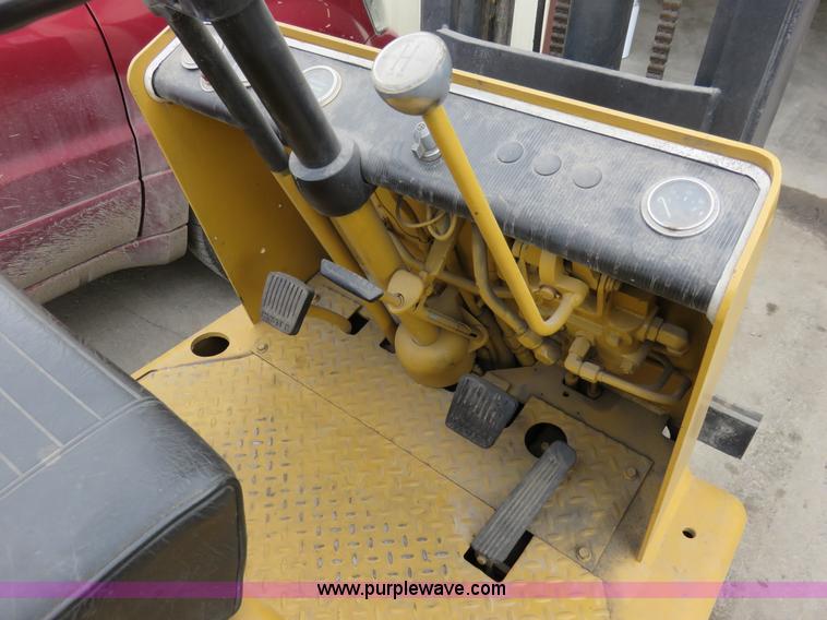 image for item K7222 Hyster forklift